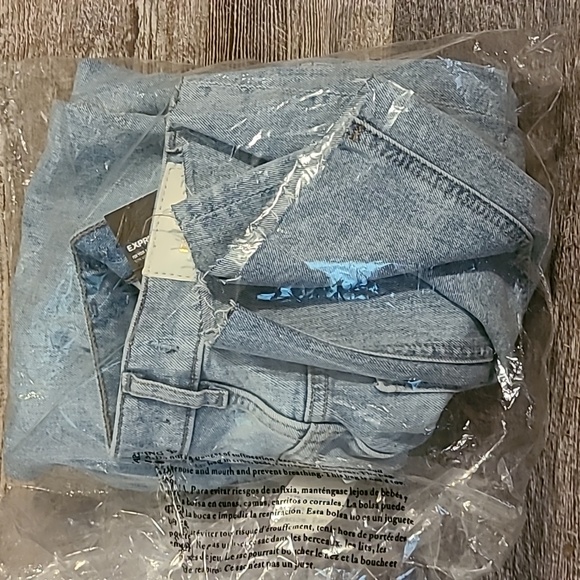 NWT Express Mom jeans - Picture 5 of 5